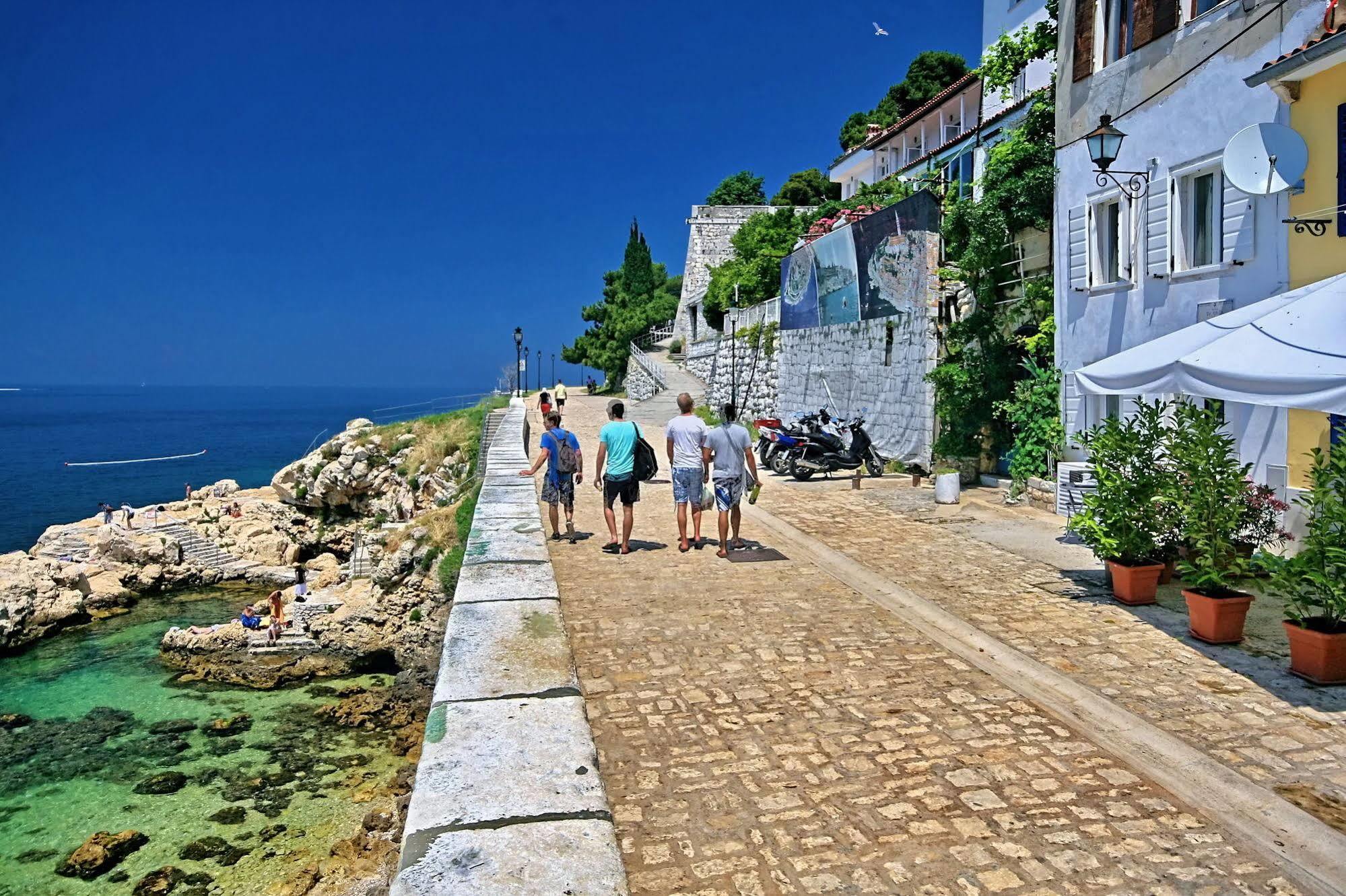Angelo d'Oro Apartment Monte Rovinj Exterior foto
